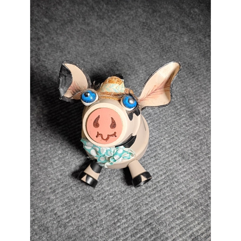 Handmade (I‎ Think) Cute Cow